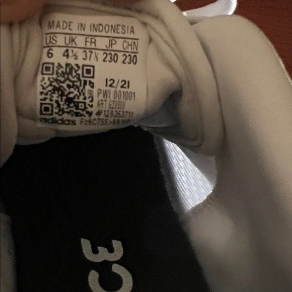 Adidas Women's White and Pastel Athletic Shoes - Picture 6 of 6